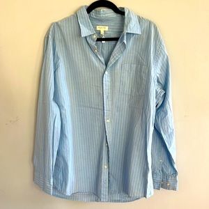 🔥 2/$8, 3/$10, 4/$12 🔥 blue and green striped button down